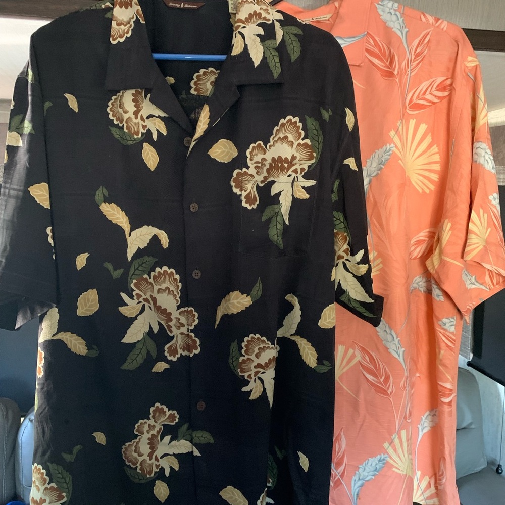 Tommy Bahama 2 XL dress shirts